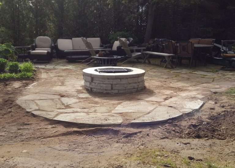 Rivercrest Fire Pit 303